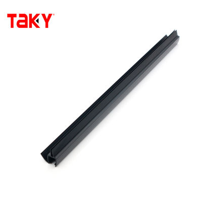 अच्छा दाम निर्माता कस्टम स्ट्रिप पीवीसी प्रोफाइल ब्लैक शावर वॉटरप्रूफ सीलिंग स्ट्रिप ऑनलाइन